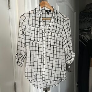 IZ Byer White and Black Checkered Blouse